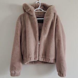 Bagatelle NYC Tan Faux Fur Cropped Hopded Jacket Sz S Cosy Cute Coquette Girly